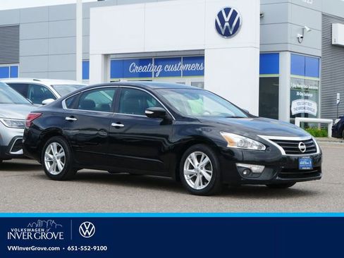 Used 2013 Nissan Altima 2.5 SL FWD image 1