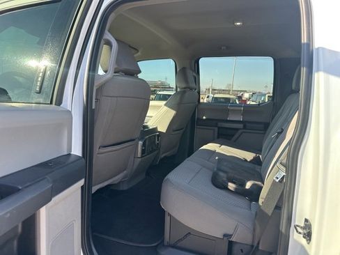 Used 2022 Ford F250 XLT w/ XLT Premium Package image 2