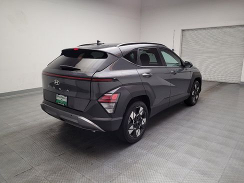 Used 2025 Hyundai Kona SEL FWD image 9