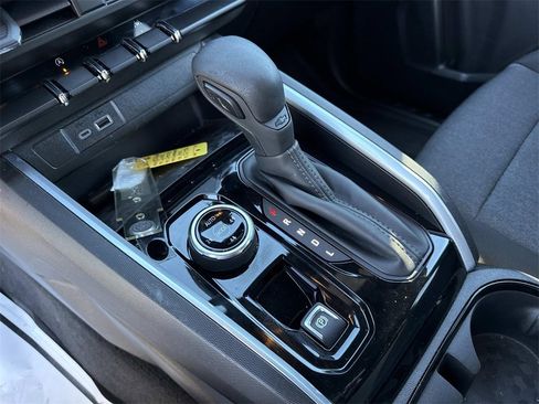 Used 2024 Chevrolet Colorado Trail Boss w/ Advanced Trailering Package image 21