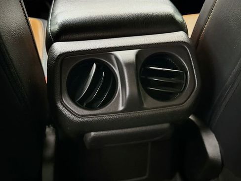 Used 2023 Jeep Gladiator Sport image 26