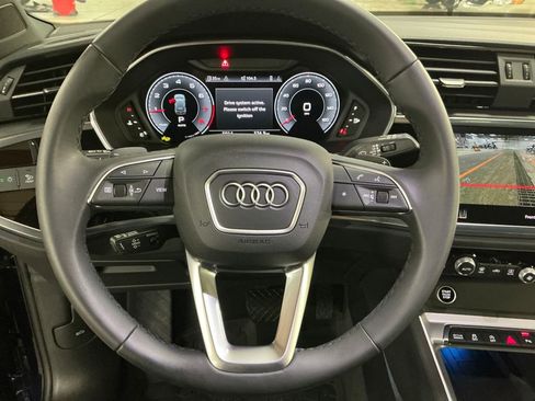 Certified 2024 Audi Q3 2.0T Premium Plus image 17