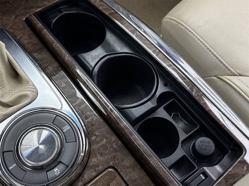 Used 2016 INFINITI QX80 2WD w/ Driver's Assistance Package image 33