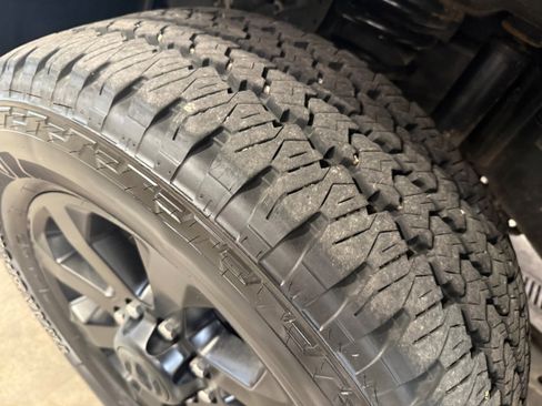 Certified 2022 RAM 2500 Laramie w/ Night Edition AWD/4WD image 40