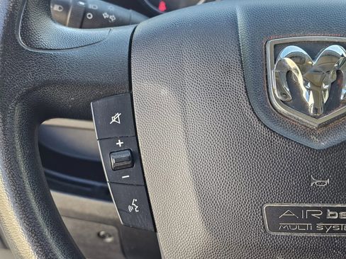 Used 2019 RAM ProMaster 2500 FWD image 24