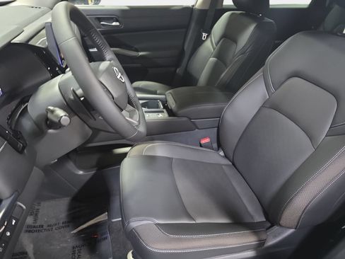 New 2026 Nissan Pathfinder SL w/ Cargo Package FWD image 15