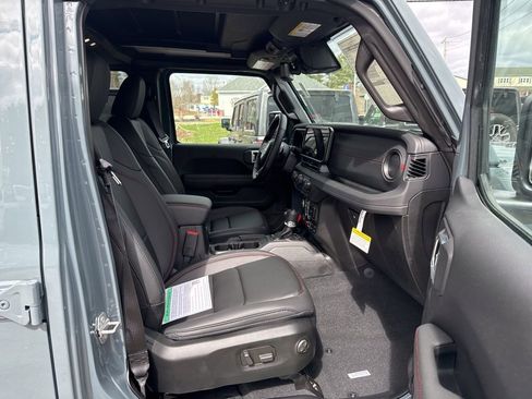 New 2026 Jeep Wrangler Unlimited Rubicon 392 image 29