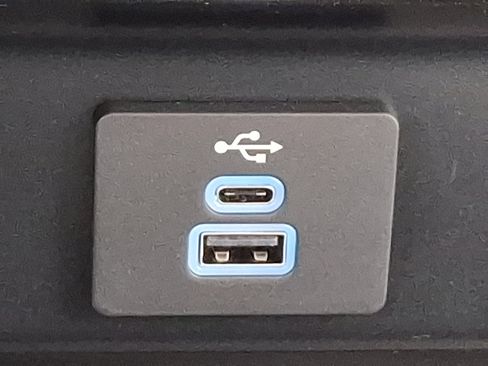 Used 2024 Ford F350 XL w/ Snow Plow/Camper Package image 22