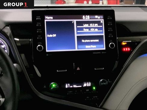 Used 2024 Toyota Camry XLE image 6