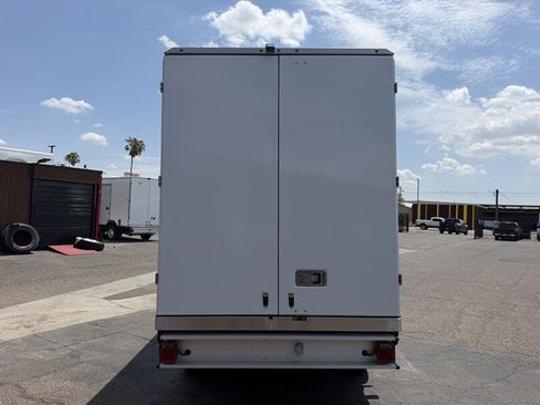 Used 2024 Ford E-350 and Econoline 350 Super Duty w/ Power Windows & Locks Group RWD image 4