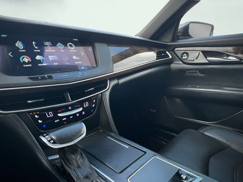 Used 2017 Cadillac CT6 Premium Luxury w/ Active Chassis Package AWD/4WD image 40