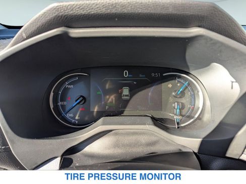 Used 2023 Toyota RAV4 XLE Premium AWD/4WD image 17