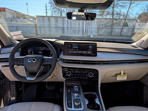 New 2026 INFINITI QX60 Luxe image 12