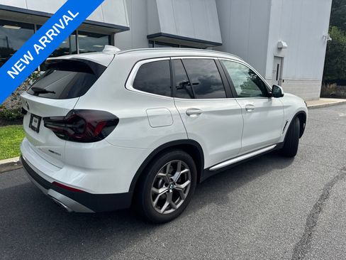 Used 2022 BMW X3 xDrive30i AWD/4WD image 2