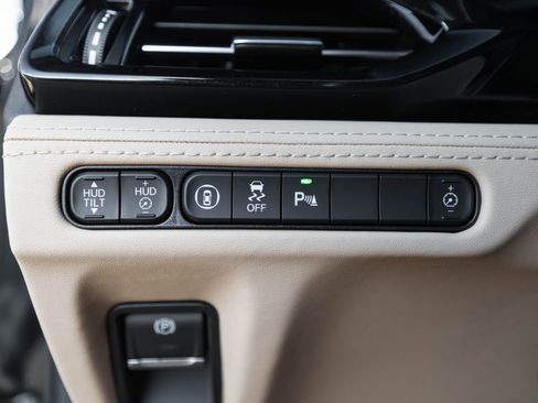 Certified 2023 Acura MDX SH-AWD w/ Advance Package image 30