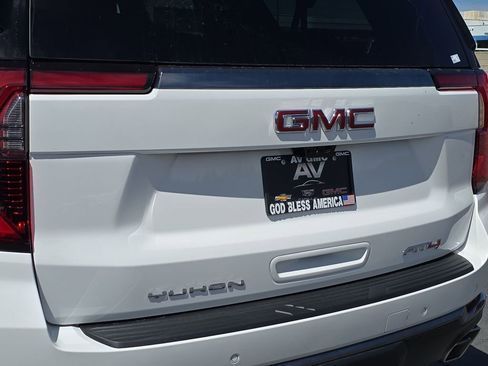 New 2026 GMC Yukon XL AT4 image 41