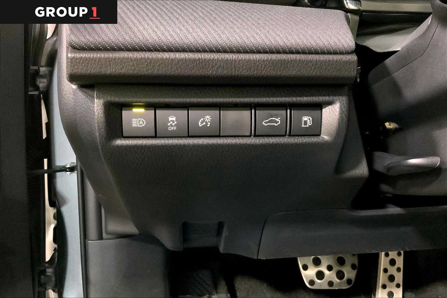 Certified 2025 Toyota Camry SE w/ Convenience Package AWD/4WD image 35