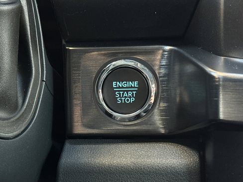 New 2026 Ford F250 Lariat w/ Lariat Premium Package image 21