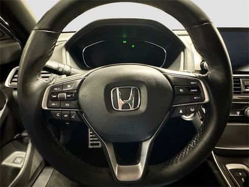 Used 2022 Honda Accord Sport image 11