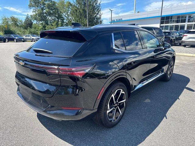 Used 2025 Chevrolet Equinox EV LT w/ Convenience Package FWD image 5
