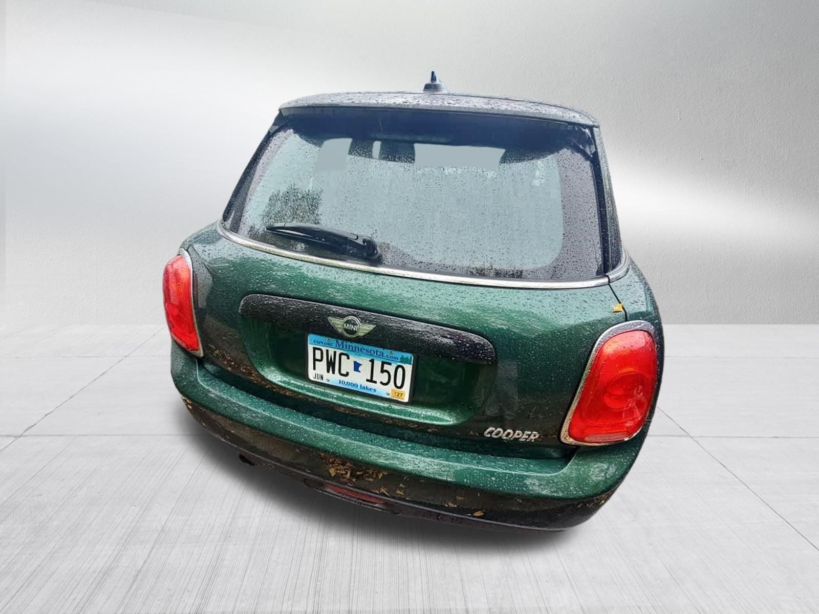 Used 2016 MINI Cooper 4-Door Hardtop FWD image 5