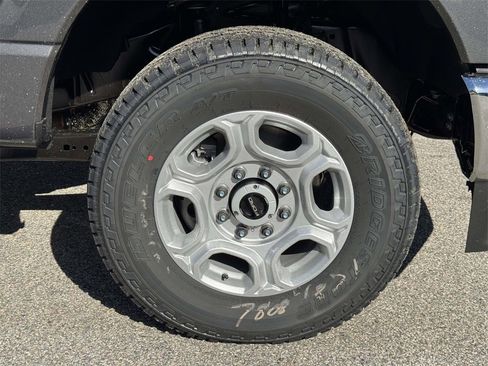 New 2026 Ford F350 XLT image 26