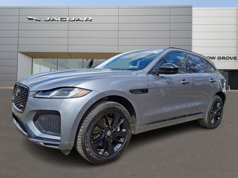 Certified 2025 Jaguar F-PACE R-Dynamic S image 1