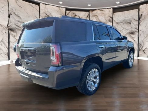 Used 2017 GMC Yukon SLE w/ SLE Value Package image 10