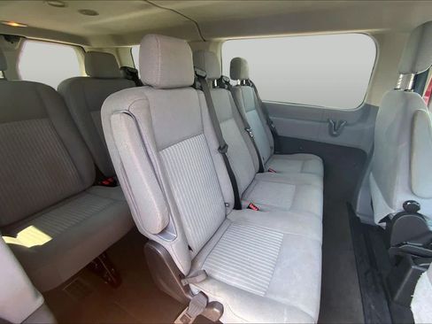 Used 2015 Ford Transit 150 XLT RWD image 20