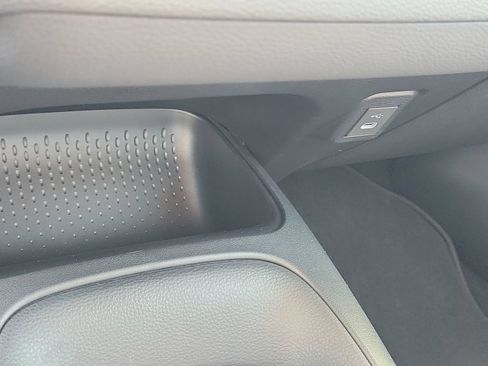 New 2026 Toyota Corolla LE FWD image 17