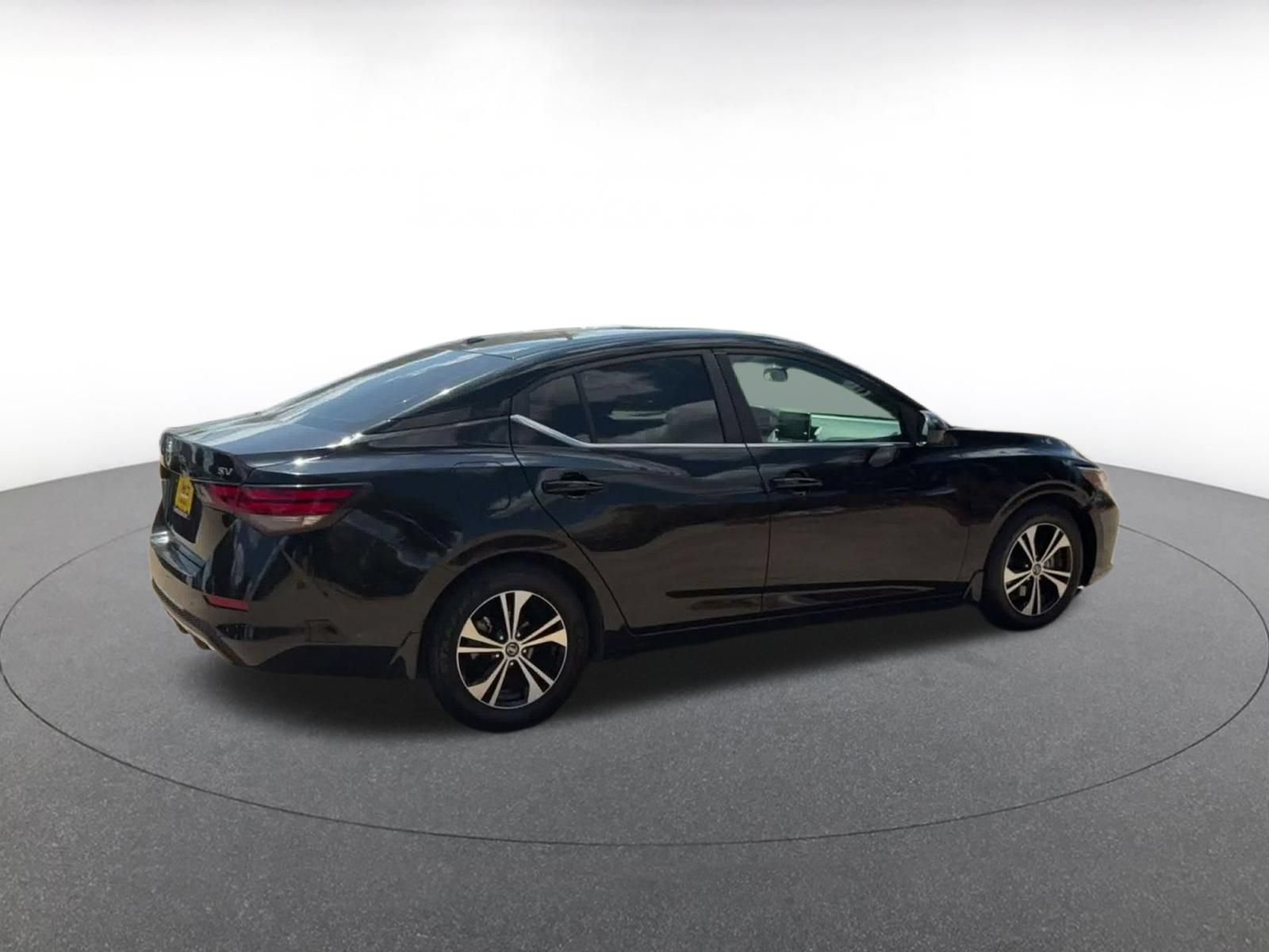 Used 2021 Nissan Sentra SV FWD image 14