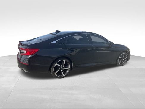 Used 2020 Honda Accord Sport image 4