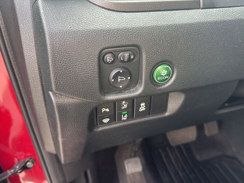 Used 2023 Honda Passport TrailSport image 19