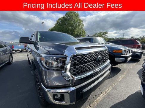 Used 2021 Toyota Tundra SR5 w/ TRD Off-Road Package AWD/4WD image 12