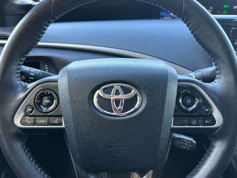 Used 2019 Toyota Mirai Sedan image 16