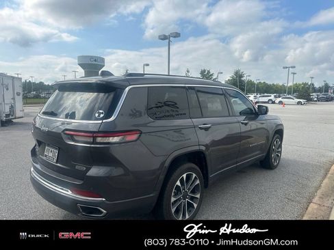 Used 2021 Jeep Grand Cherokee L Overland w/ Luxury Tech Group IV AWD/4WD image 4