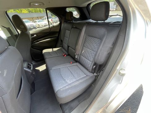 Used 2019 Chevrolet Equinox LT w/ Driver Convenience Package FWD image 35