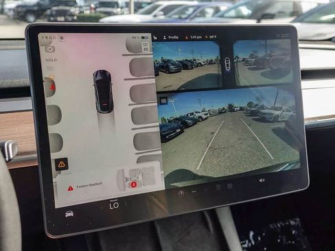 Used 2024 Tesla Model Y Long Range image 21