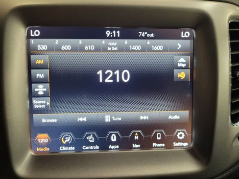 Used 2021 Jeep Compass Latitude AWD/4WD image 25