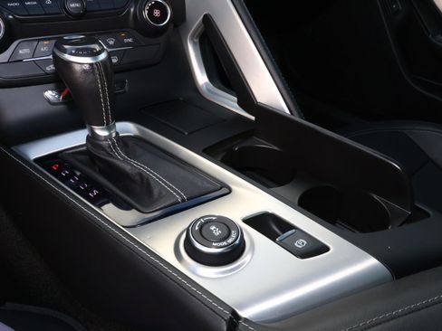 Used 2018 Chevrolet Corvette Stingray Coupe w/ Battery Protection Package image 17