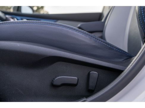 Used 2021 Subaru Crosstrek Hybrid w/ Moonroof Package w/Navigation image 16