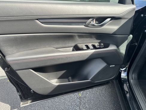 Used 2025 MAZDA CX-5 Carbon Edition image 21