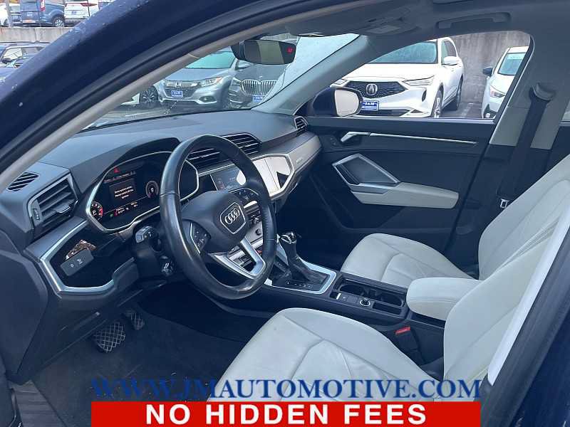 Used 2020 Audi Q3 2.0T Premium Plus AWD/4WD image 2