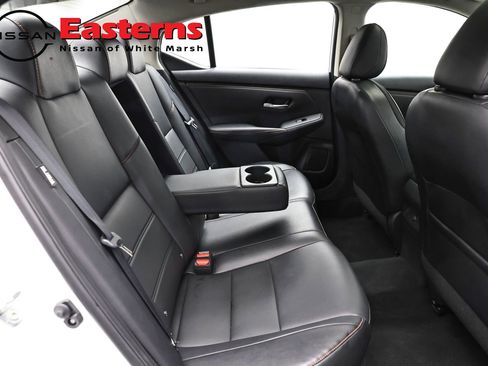 Used 2024 Nissan Sentra SR w/ SR Premium Package FWD image 23