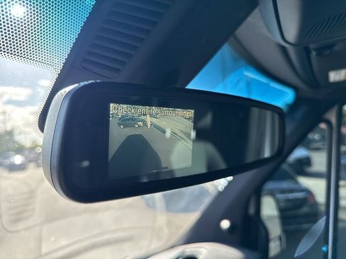 Used 2021 Mercedes-Benz Sprinter 1500 w/ Driver Convenience Package image 15