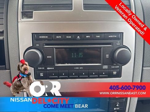 Used 2005 Dodge Durango Limited w/ Trailer Tow Group RWD image 23