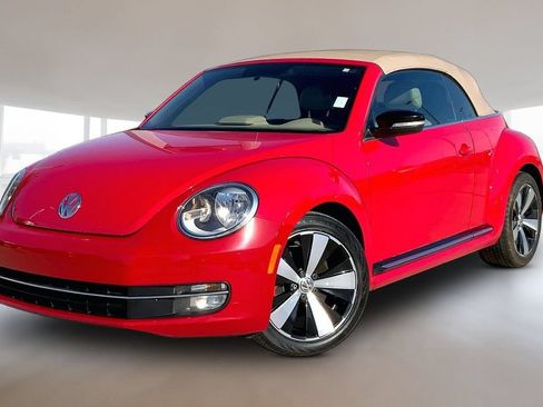 Used 2013 Volkswagen Beetle 2.0T FWD image 1