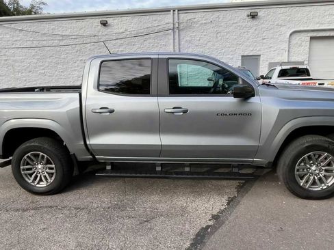Certified 2023 Chevrolet Colorado LT w/ LT Convenience Package II image 9