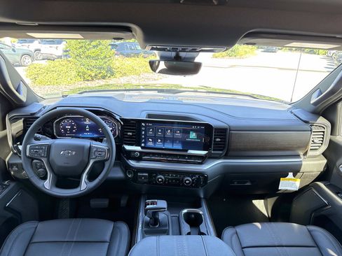 New 2026 Chevrolet Silverado 1500 High Country w/ Midnight Edition image 12