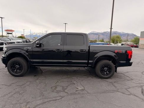 Used 2018 Ford F150 Lariat w/ Equipment Group 502A Luxury AWD/4WD image 9